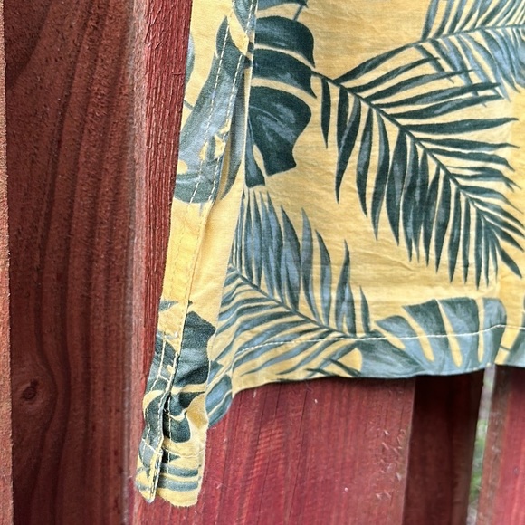 Place Men’s Tropical Button Down Shirt Size XXL - Picture 9 of 10